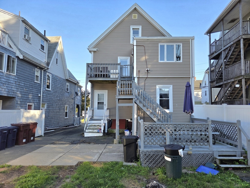 98 Walnut Street Everett, MA 02149 - Photo 7 of 41