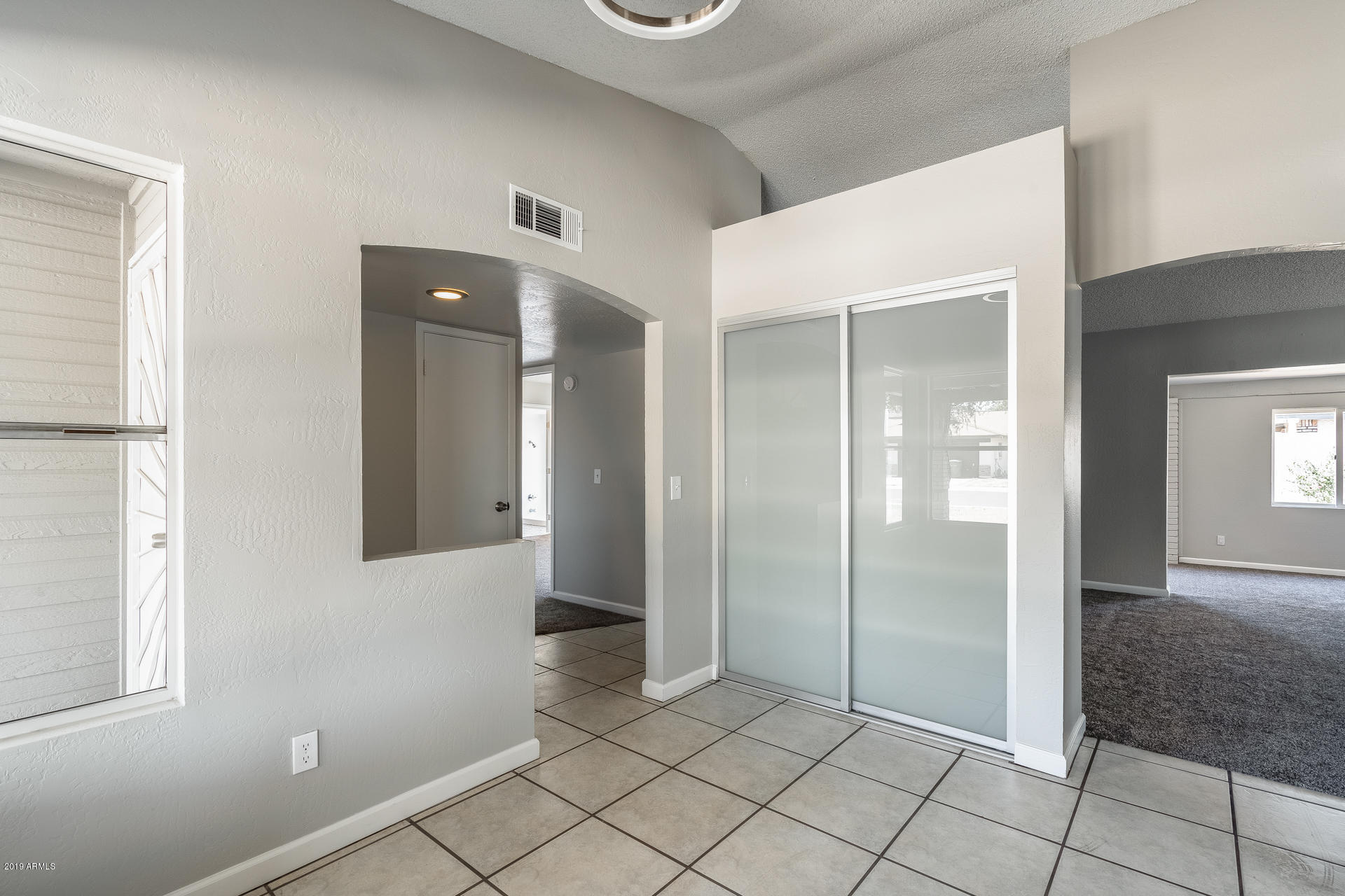 208 West Wagoner Road Phoenix, AZ 85023 - Photo 8 of 35 ChaseCapture-13