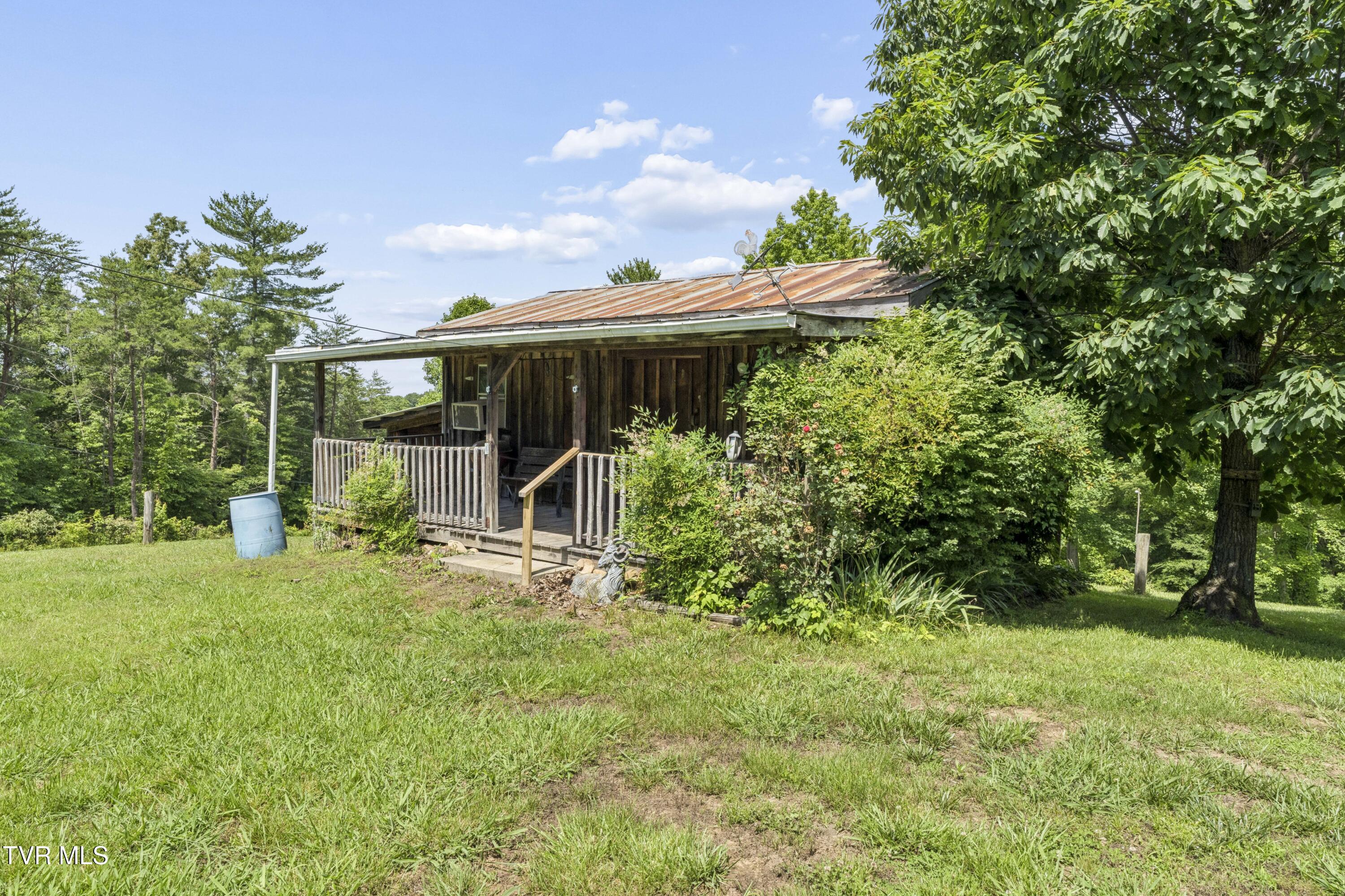1820 Frank Roberts Road Afton, TN 37616 - Photo 19 of 73 Frank2-28