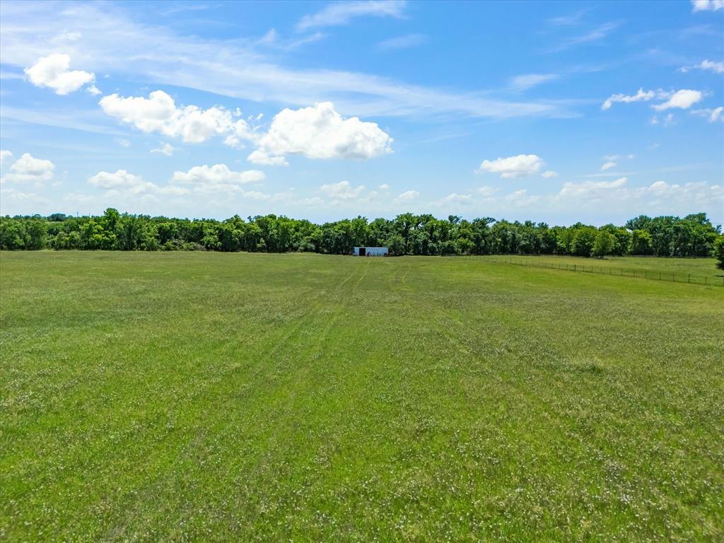 405 Advance Road Weatherford, TX 76088 - Photo 13 of 35 a view of an ocean and a city