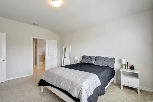 $1,875 | 9606 Holly Patch, San Antonio, TX 78254
