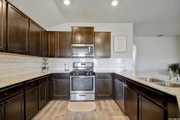 $1,875 | 9606 Holly Patch, San Antonio, TX 78254