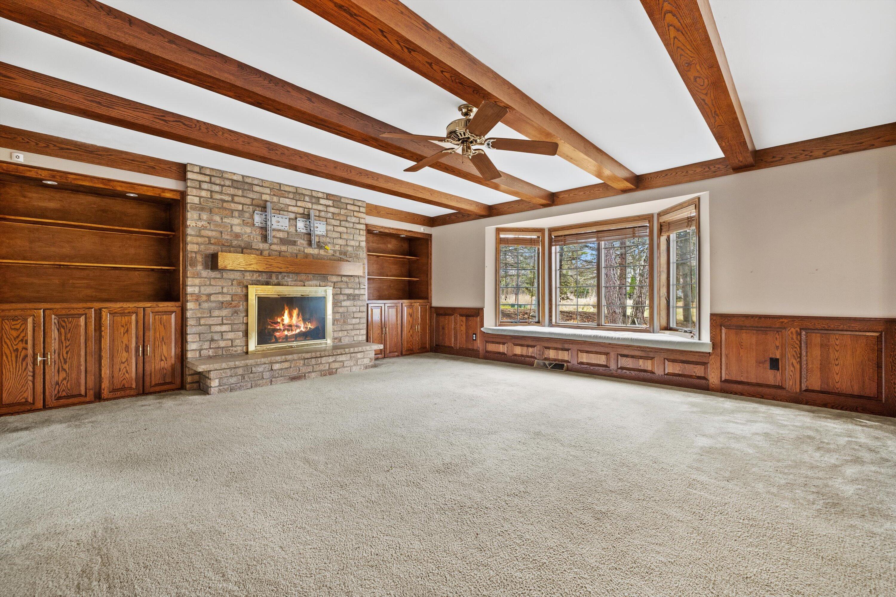 1825 Derrin Lane Brookfield, WI 53045 - Photo 11 of 72 FR WIth Fire Place