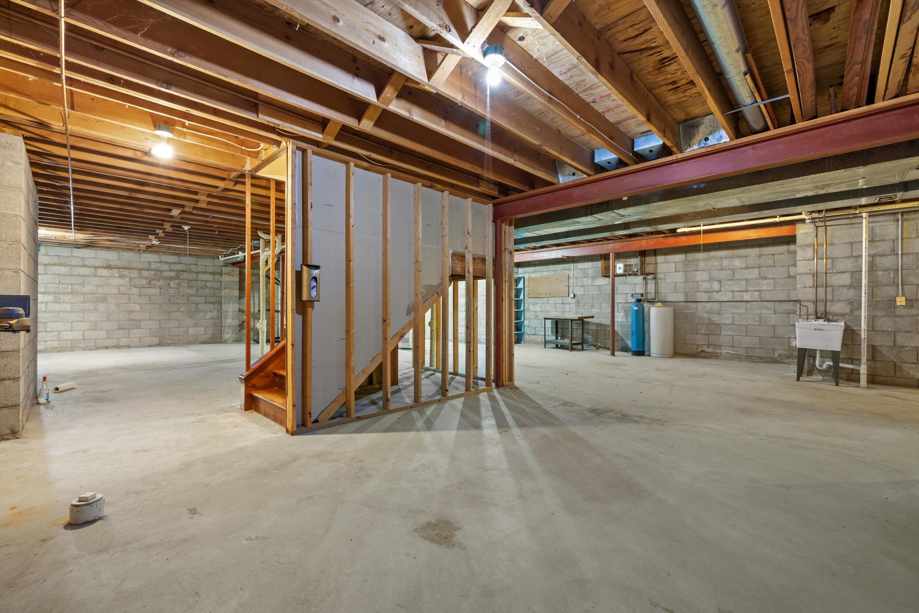 1825 Derrin Lane Brookfield, WI 53045 - Photo 42 of 72 Design ideas awaited