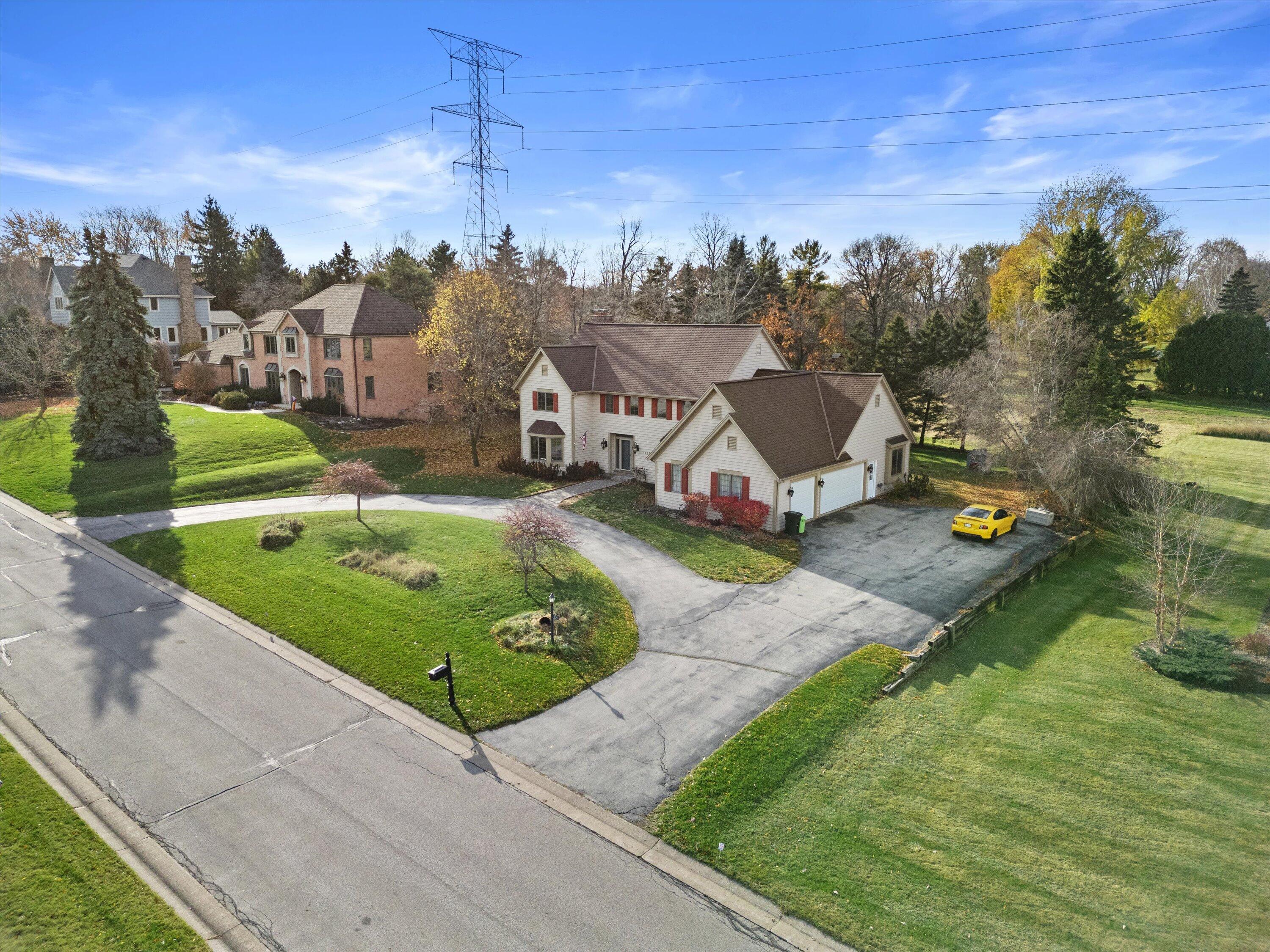 1825 Derrin Lane Brookfield, WI 53045 - Photo 3 of 72 Home