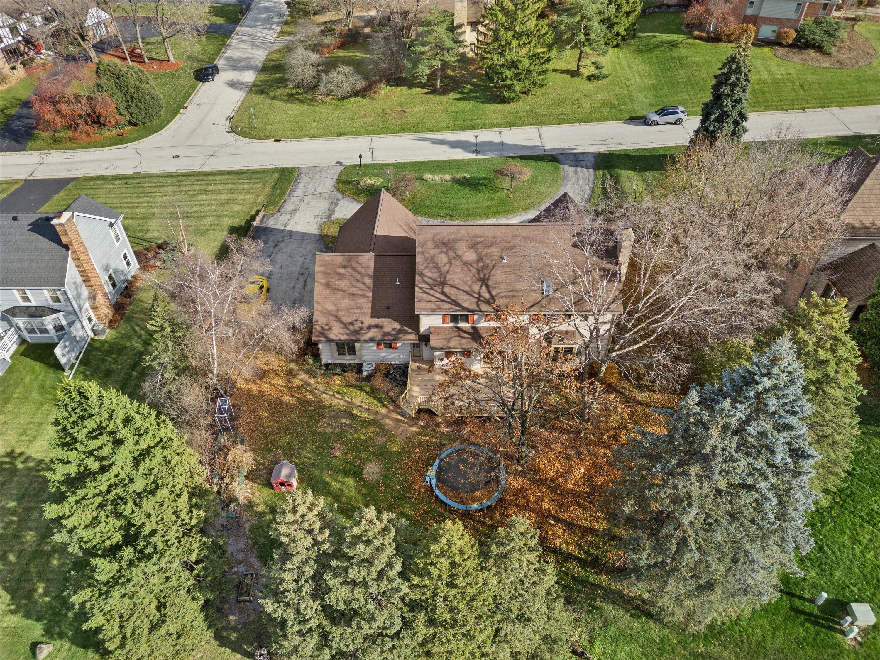 1825 Derrin Lane Brookfield, WI 53045 - Photo 47 of 72 03-DJI_0003