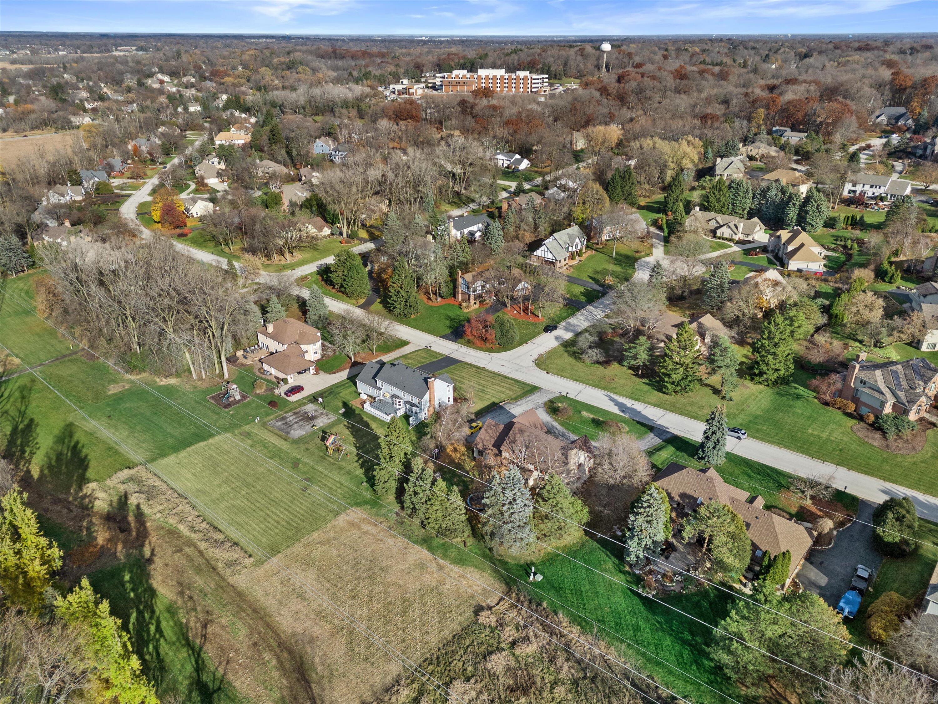 1825 Derrin Lane Brookfield, WI 53045 - Photo 50 of 72 06-DJI_0009