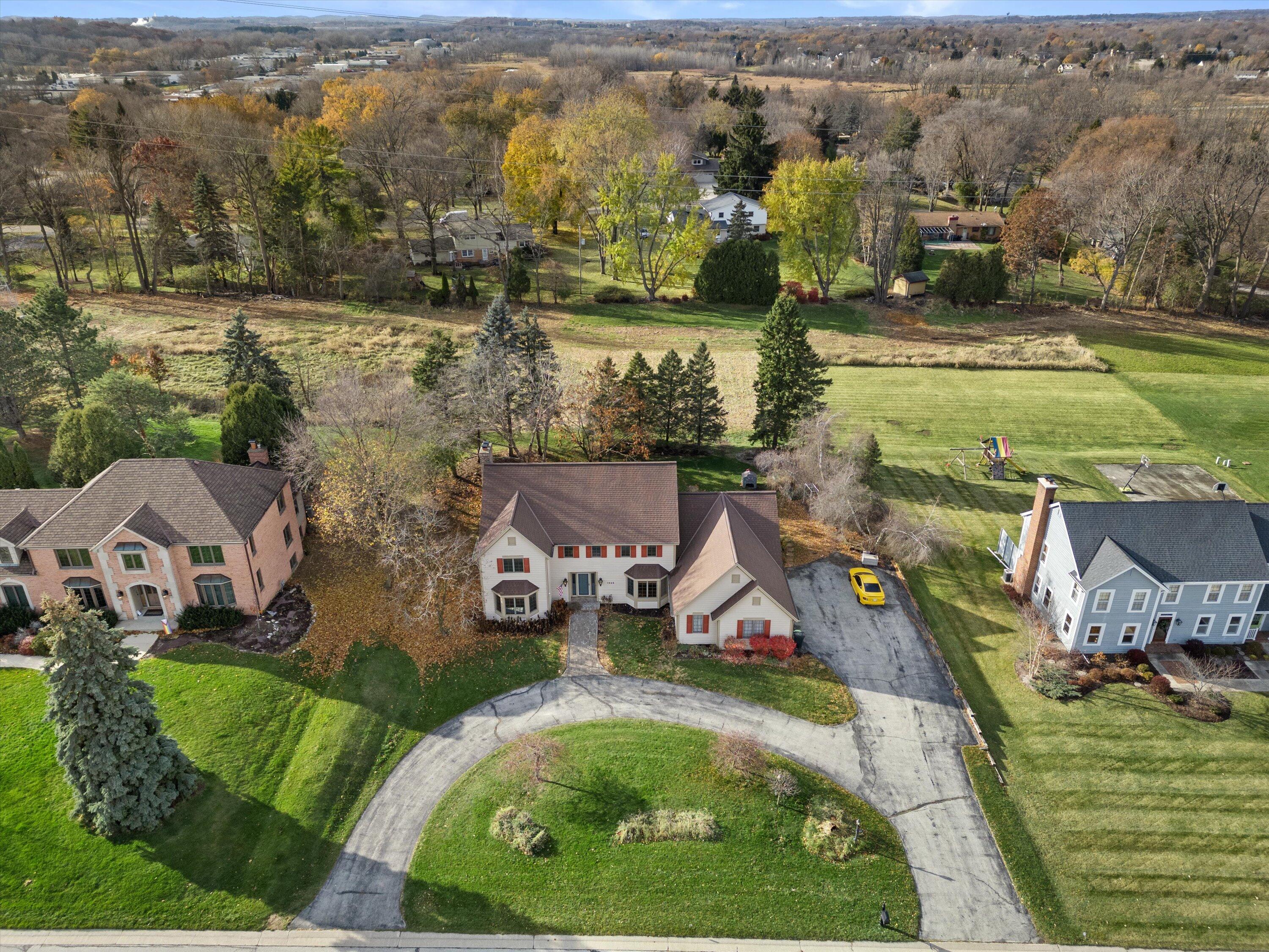 1825 Derrin Lane Brookfield, WI 53045 - Photo 52 of 72 11-DJI_0987