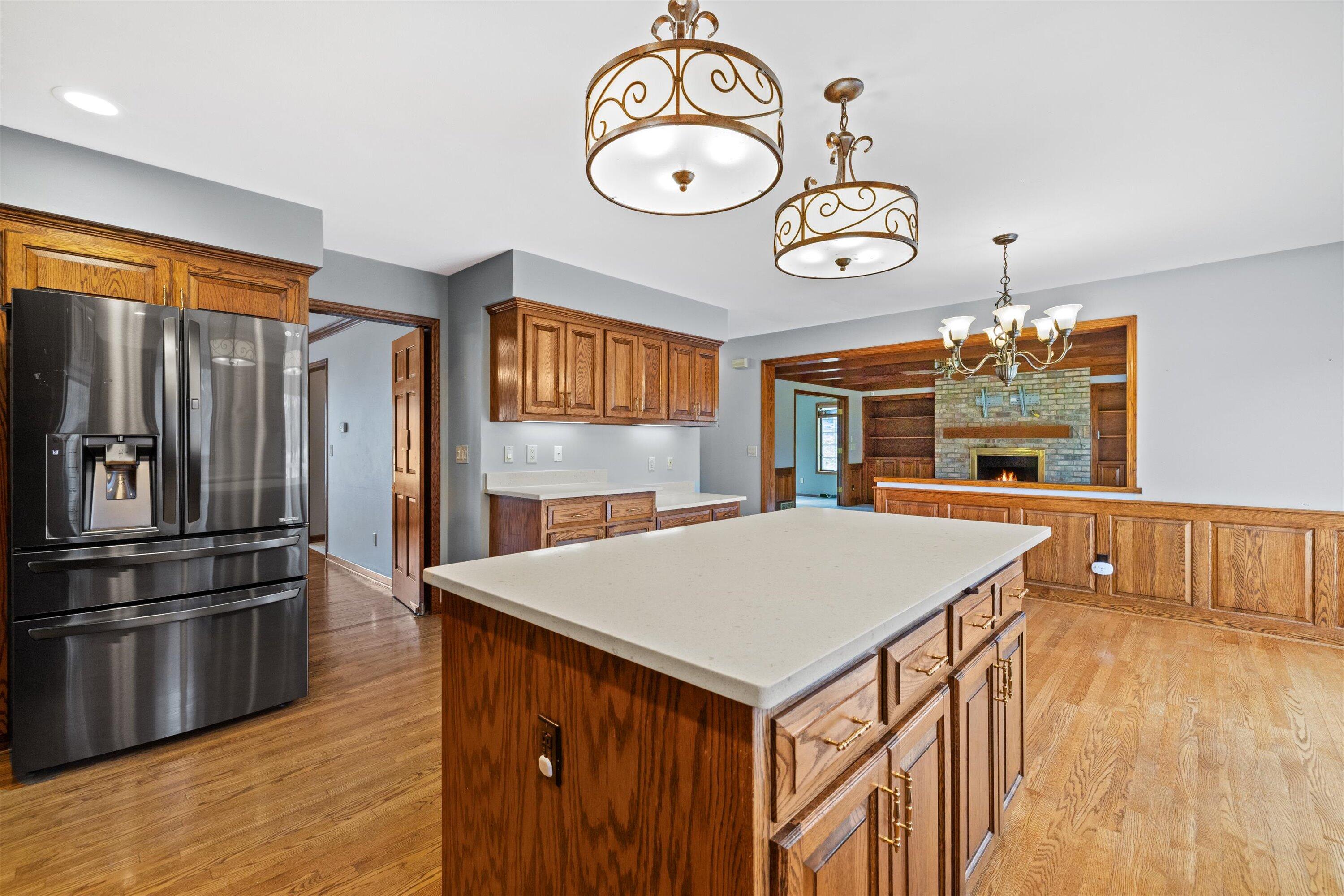 1825 Derrin Lane Brookfield, WI 53045 - Photo 59 of 72 50-IMG_6476