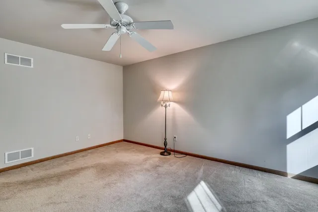 $524,900 | N52-w35347 Lighthouse Lane, Oconomowoc, WI 53066