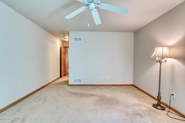 $524,900 | N52-w35347 Lighthouse Lane, Oconomowoc, WI 53066