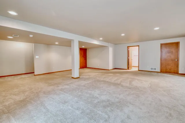 $524,900 | N52-w35347 Lighthouse Lane, Oconomowoc, WI 53066