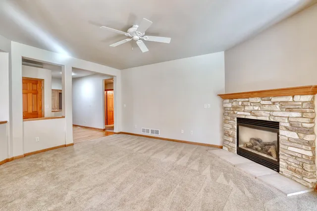 $524,900 | N52-w35347 Lighthouse Lane, Oconomowoc, WI 53066