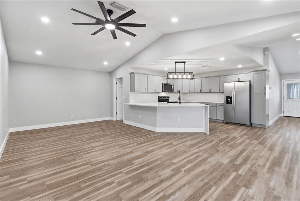 9642 Elgin Boulevard Spring Hill, FL 34606 - Photo 10 of 46