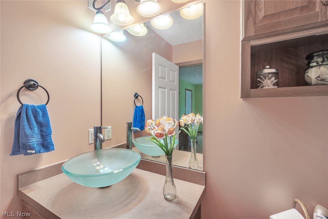 962 Sunset Circle Rome, OH 44085 - Photo 27 of 31