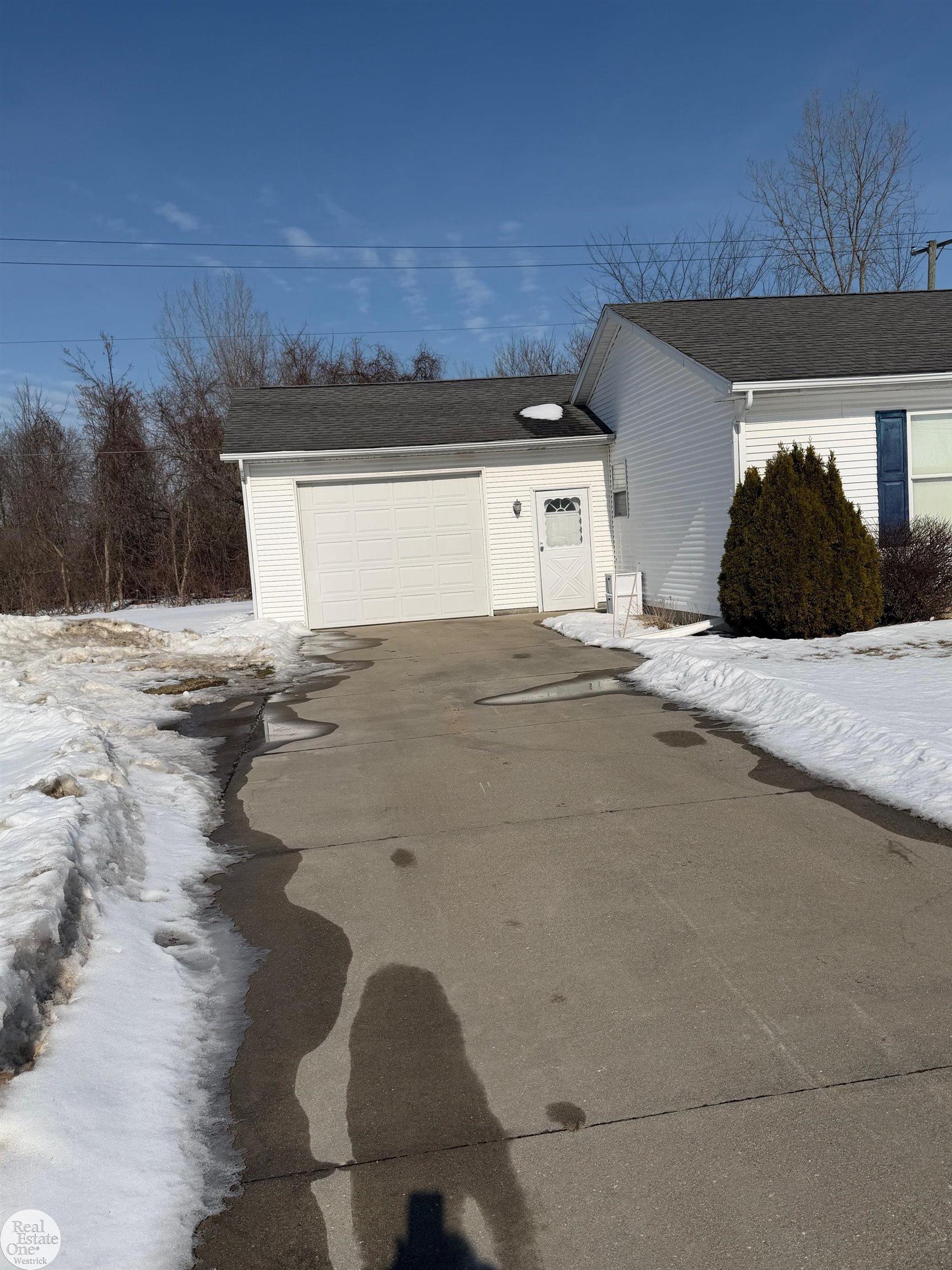 988 Chartier Road Marine City, MI 48039 - Photo 29 of 33 Gallery Image 29