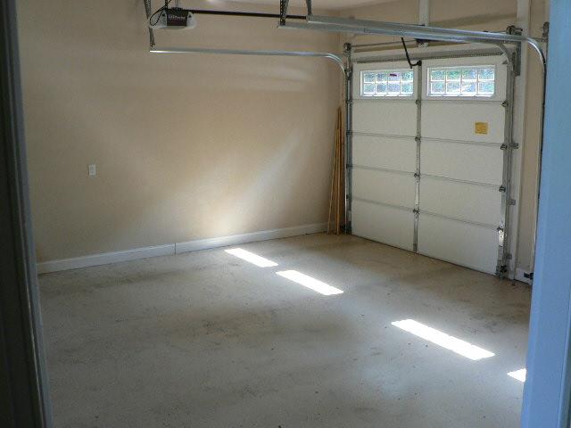 5251 Falcon Ridge Road Roanoke, VA 24018 - Photo 10 of 15 a view of room