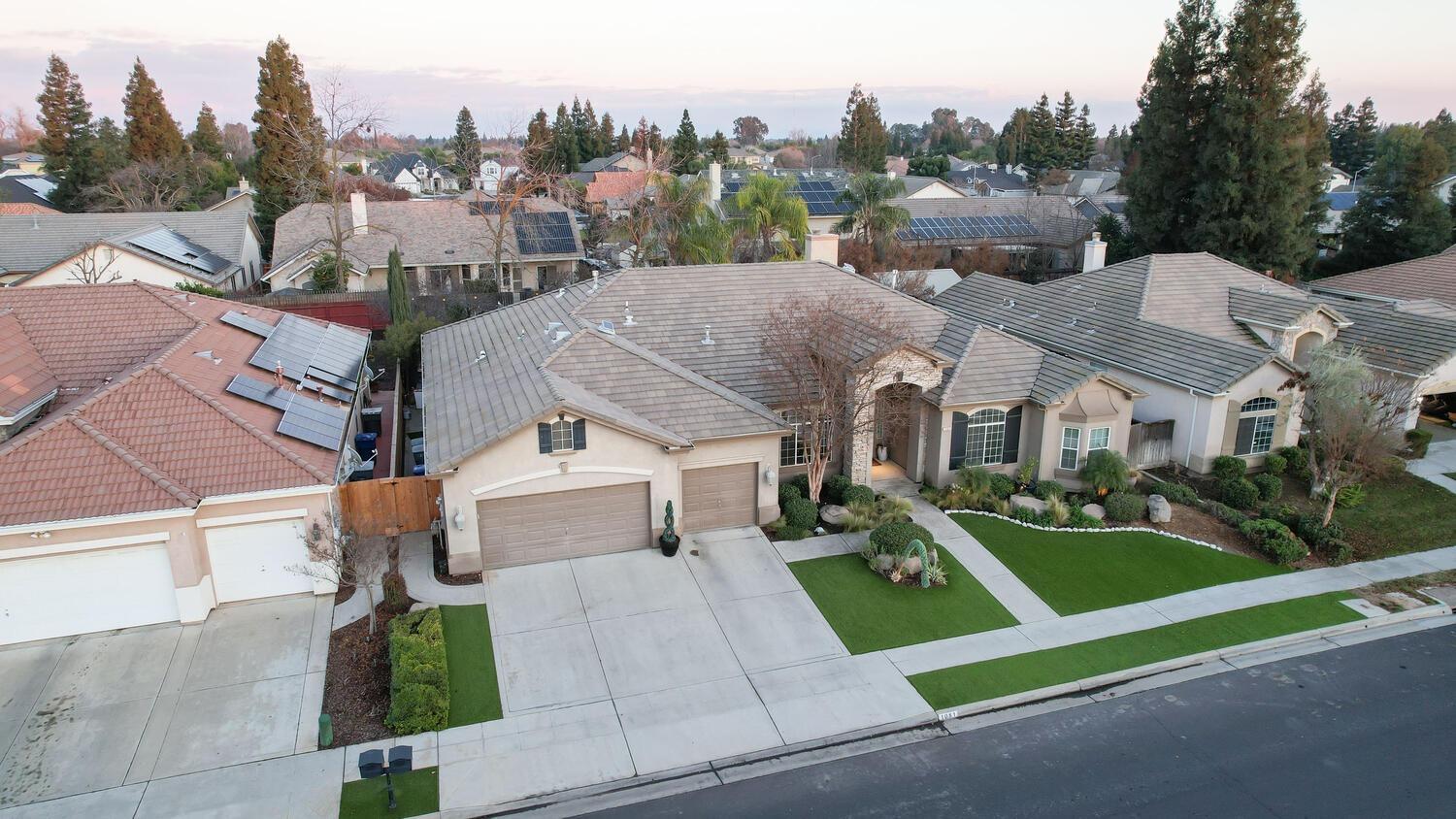 1081 North Harvard Avenue Clovis, CA 93611 - Photo 50 of 57