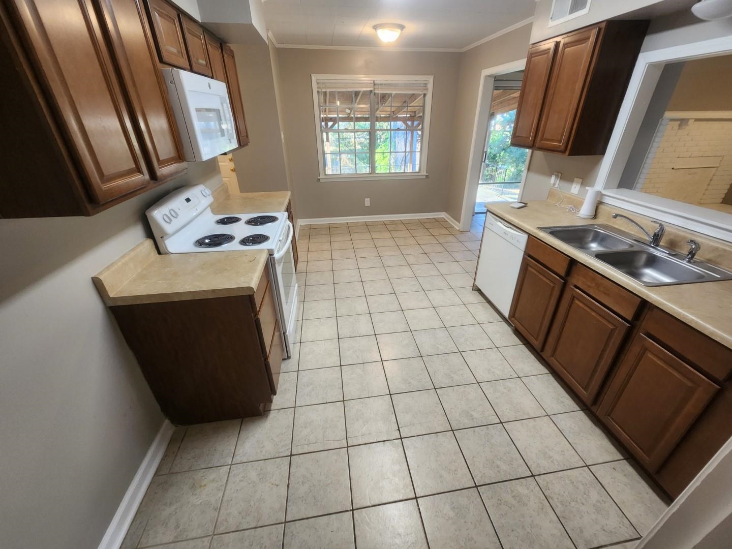 3058 Laurencekirk Road Memphis, TN 38128 - Photo 12 of 31 Gallery Image 12
