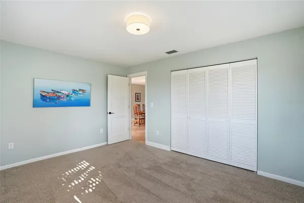 an empty room with a empty space