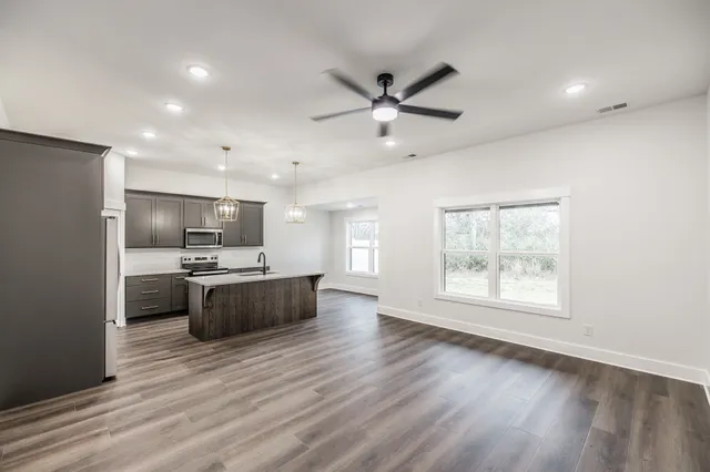 $2,300 | 2157 Rylee Way, Greenbrier, TN 37073