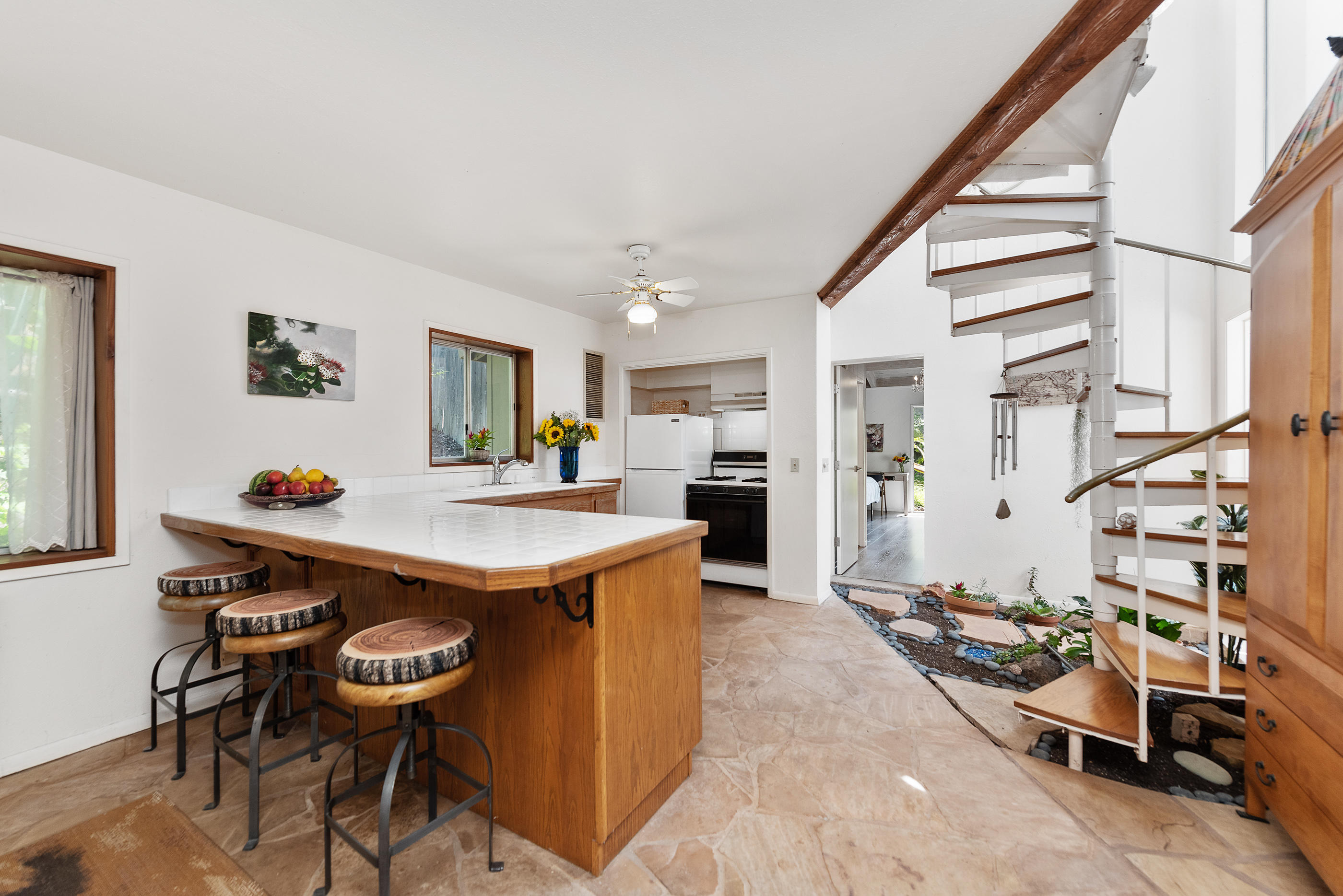 817 Cheltenham Road Santa Barbara, CA 93105 - Photo 20 of 62 817 Cheltenham Rd SB