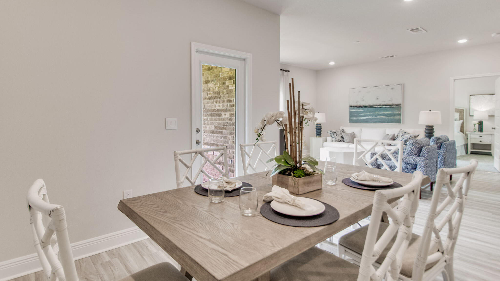 4647 Marine Loop Crestview, FL 32539 - Photo 6 of 34 a table and chairs in a room