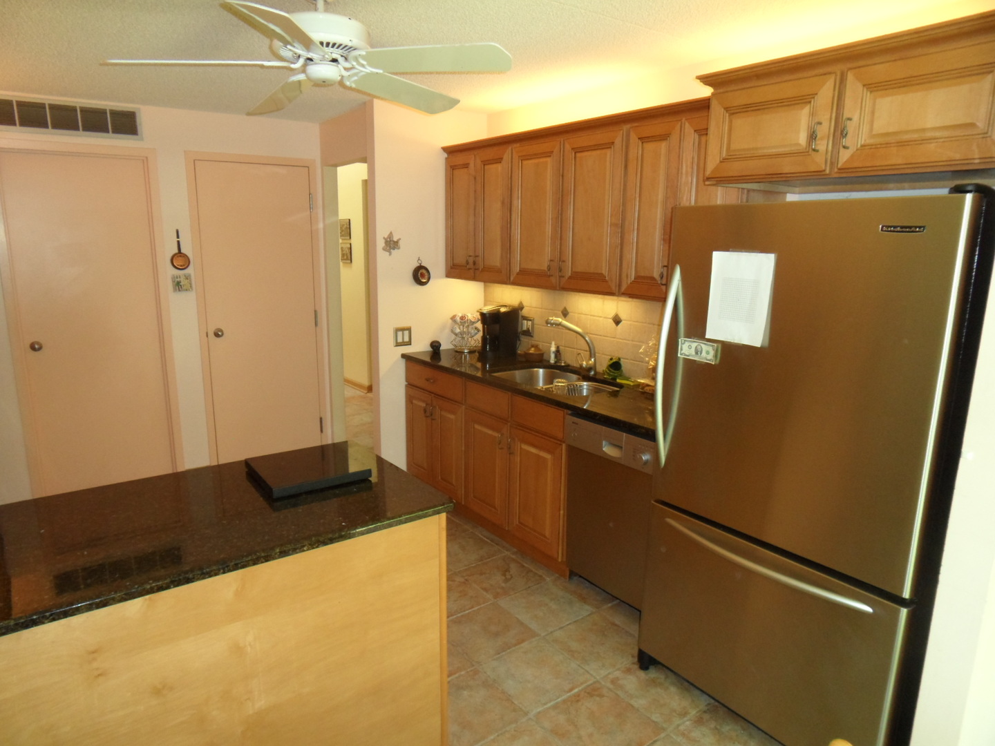 48 Avon Road Northbrook, IL 60062 - Photo 11 of 40