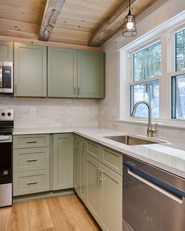 28 Cook Road Southampton, MA 01073 - Photo 12 of 34