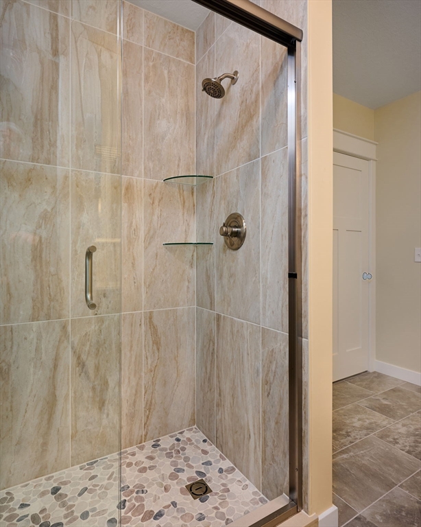 28 Cook Road Southampton, MA 01073 - Photo 22 of 34