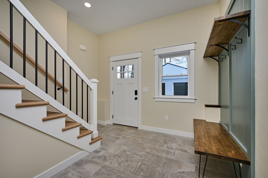 28 Cook Road Southampton, MA 01073 - Photo 3 of 34