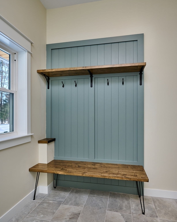 28 Cook Road Southampton, MA 01073 - Photo 4 of 34