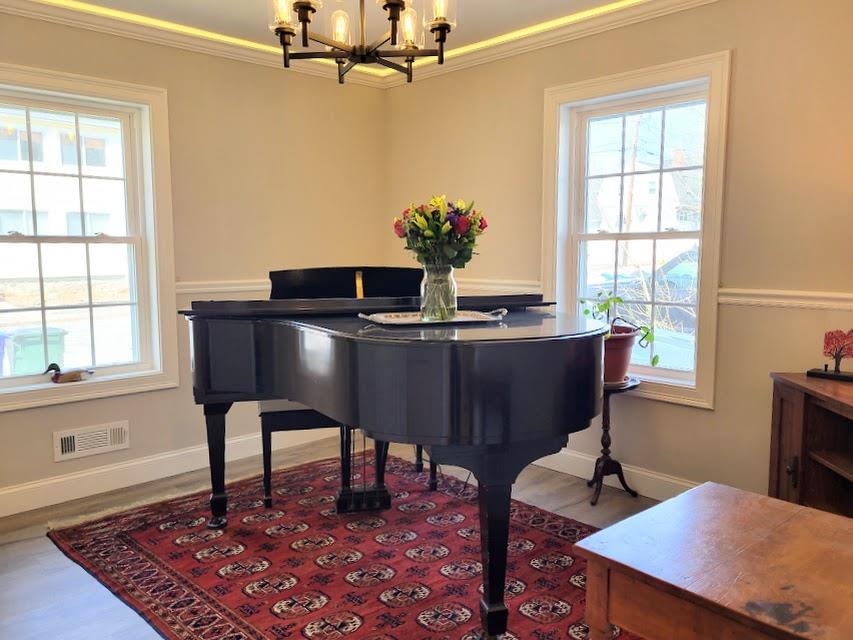 885 Beech Street Manchester, NH 03104 - Photo 8 of 38