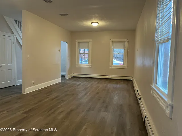 $1,500 | 315 Aswell Court, Scranton, PA 18504