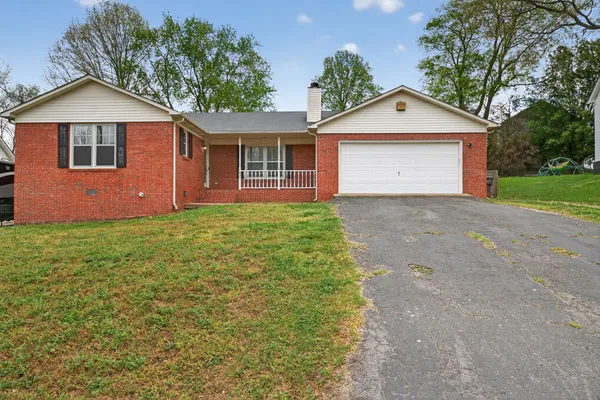 $340,000 | 107 Kimberly Drive, Columbia, TN 38401