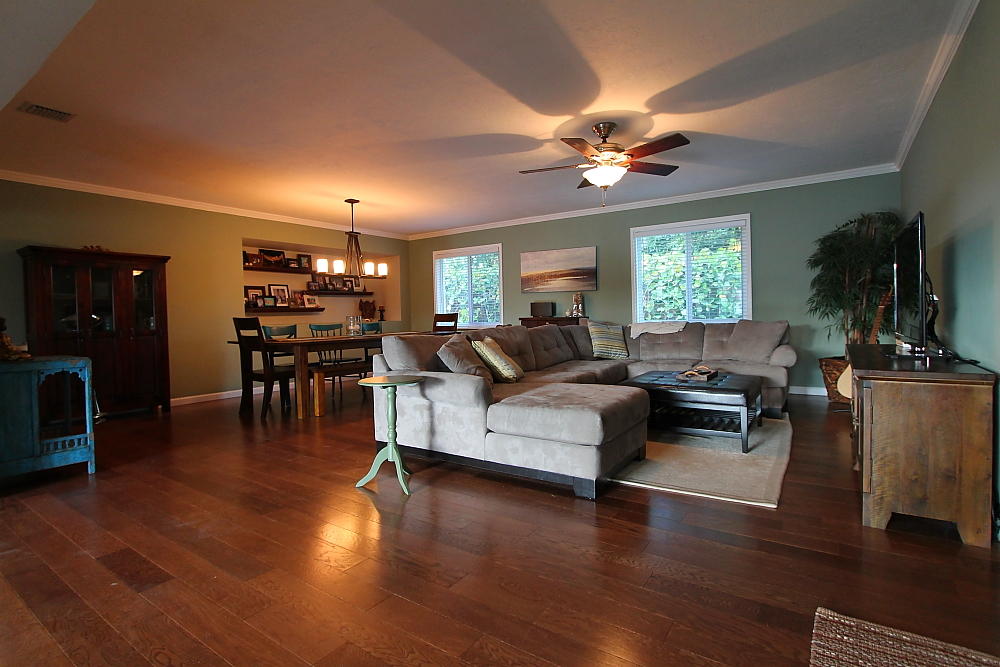 1523 Kingsley Road Jupiter, FL 33469 - Photo 3 of 19 Great Room