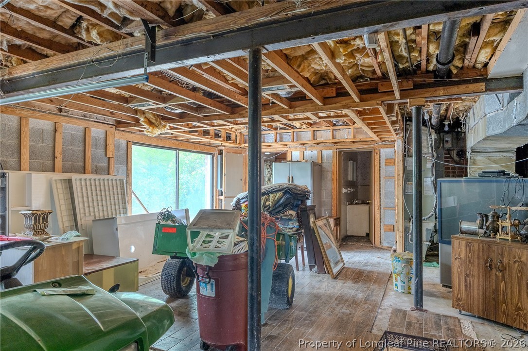 940 Union Chapel Road Pembroke, NC 28372 - Photo 21 of 27 Garage