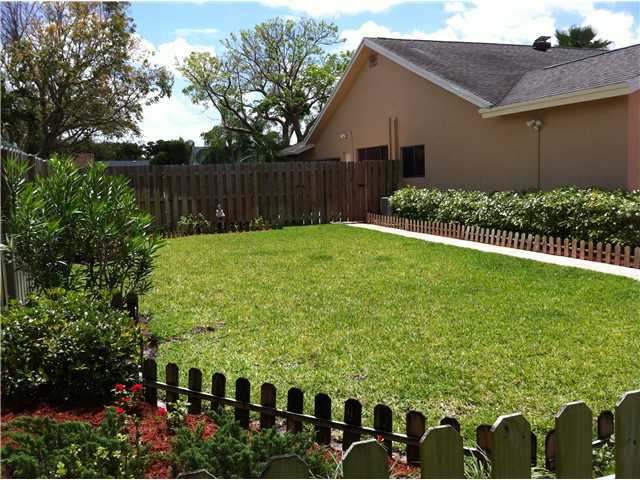 10393 185th Street South Boca Raton, FL 33498 - Photo 4 of 18 Additional Photo