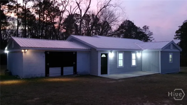 $1,875 | 17827 Highway 129, Claxton, GA 30417