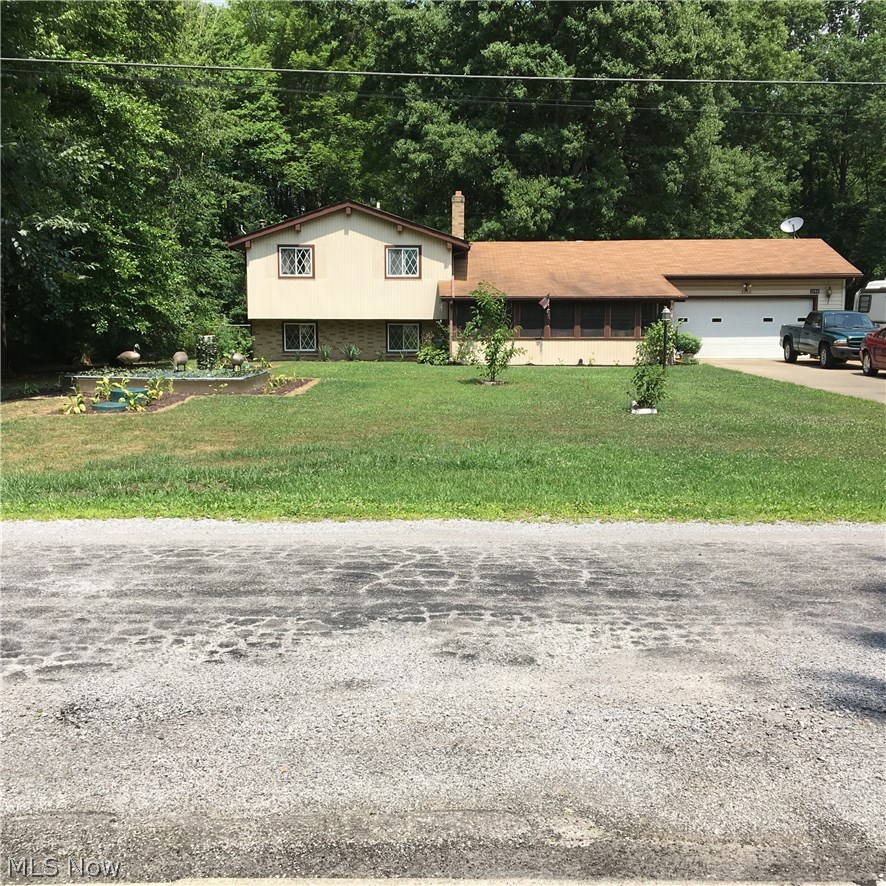 3150 Weilacher Road Southwest Warren, OH 44481 - Photo 1 of 20