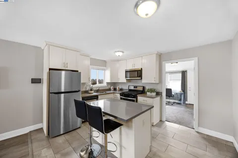 $499,000 | 1748 103rd Avenue, Oakland, CA 94603