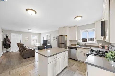 $499,000 | 1748 103rd Avenue, Oakland, CA 94603