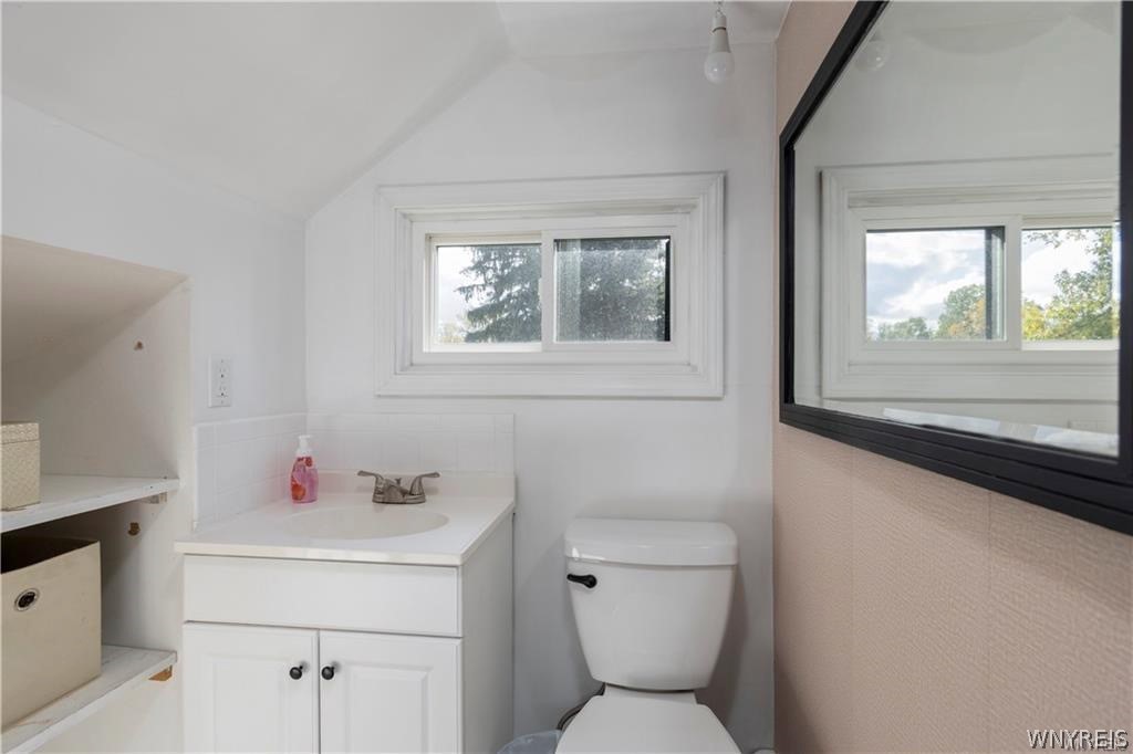 99 East And West Road West Seneca, NY 14224 - Photo 16 of 23