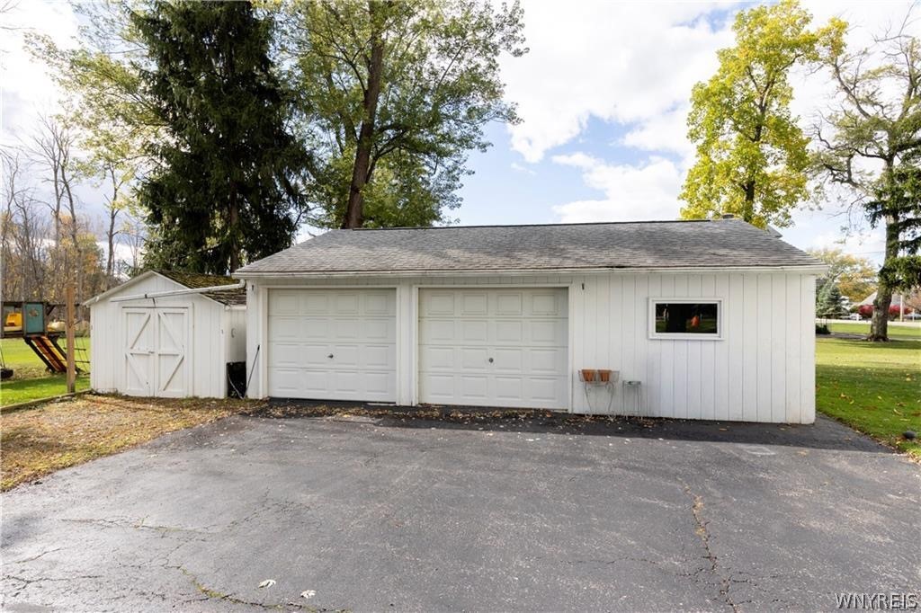 99 East And West Road West Seneca, NY 14224 - Photo 19 of 23