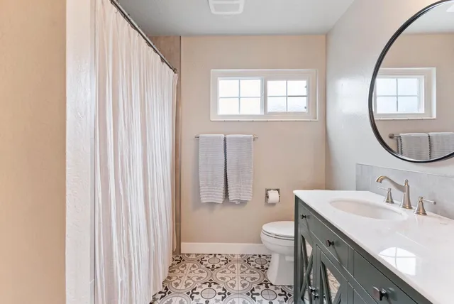 $899,000 | 105 Rays Circle, Hollister, CA 95023