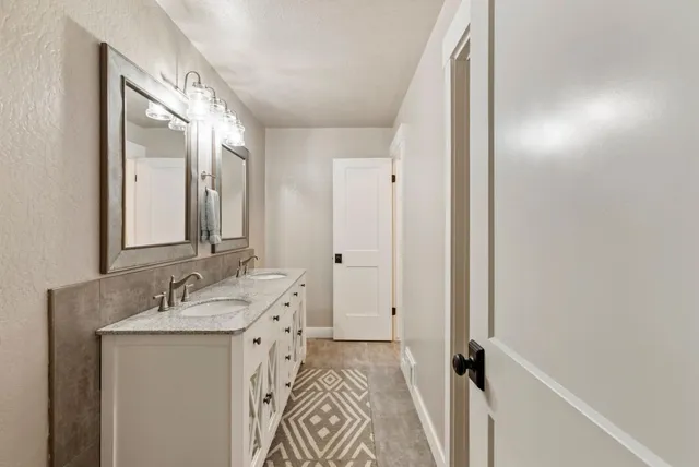 $899,000 | 105 Rays Circle, Hollister, CA 95023