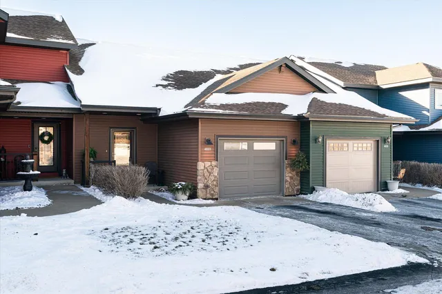 $289,900 | 4933 County Road B, La Crosse, WI 54601