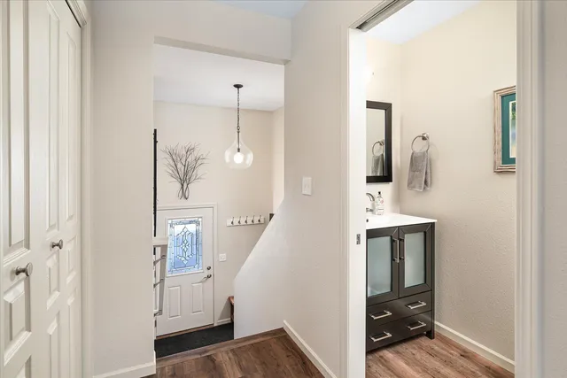 $289,900 | 4933 County Road B, La Crosse, WI 54601