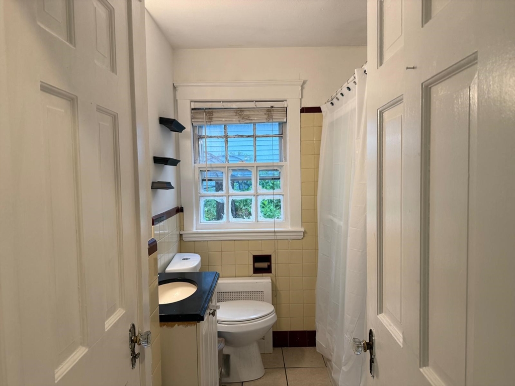 135 Pearl Street Lawrence, MA 01841 - Photo 6 of 11
