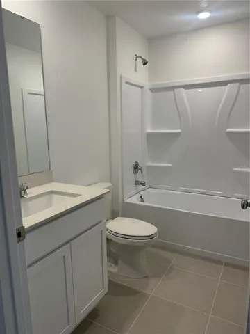 $2,300 | 2722 Pennachio Drive, Lake Wales, FL 33853